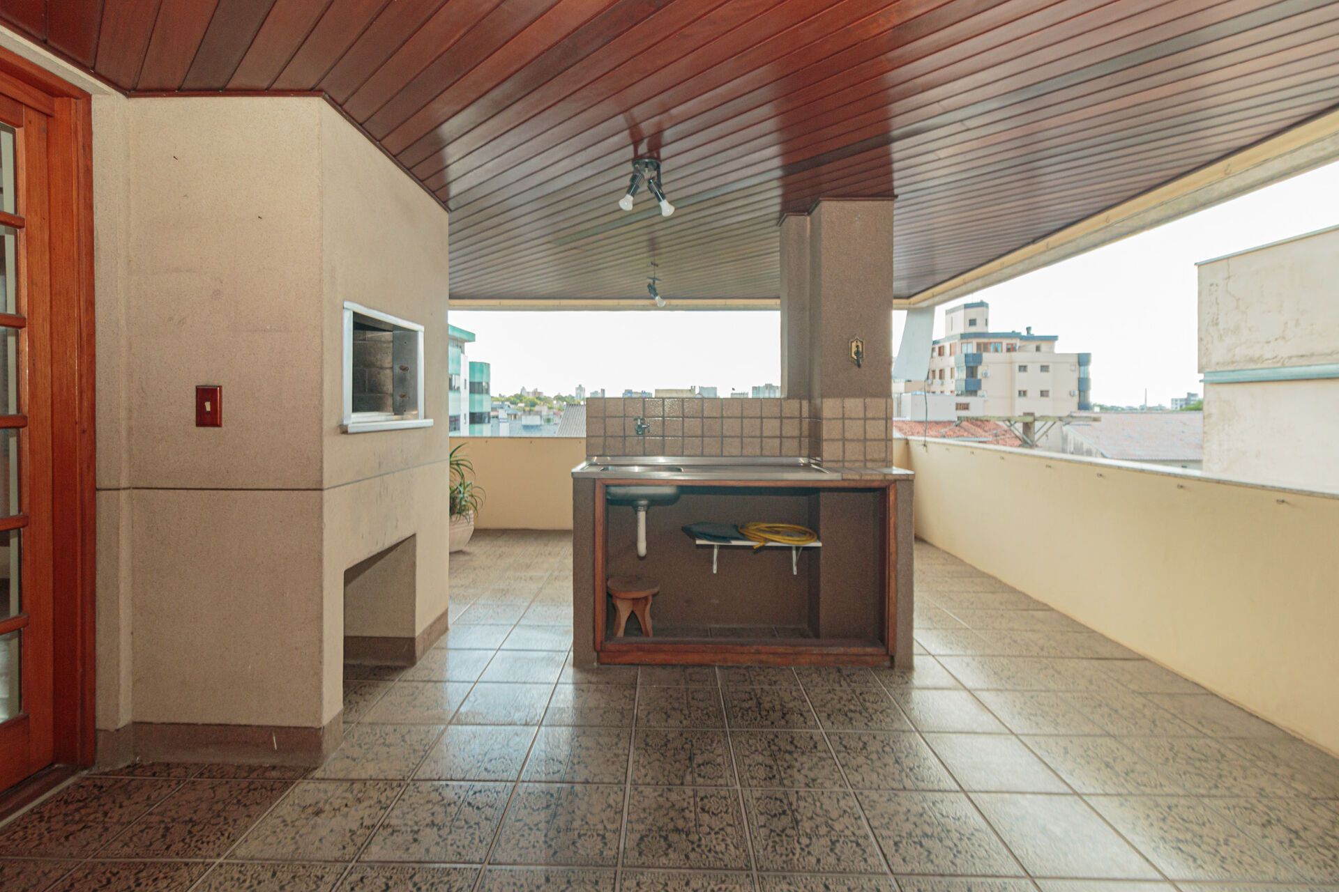 c6bc5a37-a6ee-4de8-9fc9-49e284823d031736608697DIGL.jpg