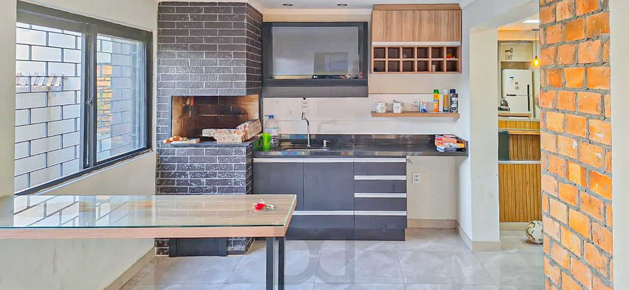 Casa a venda no bairro Sarandi — foto 2