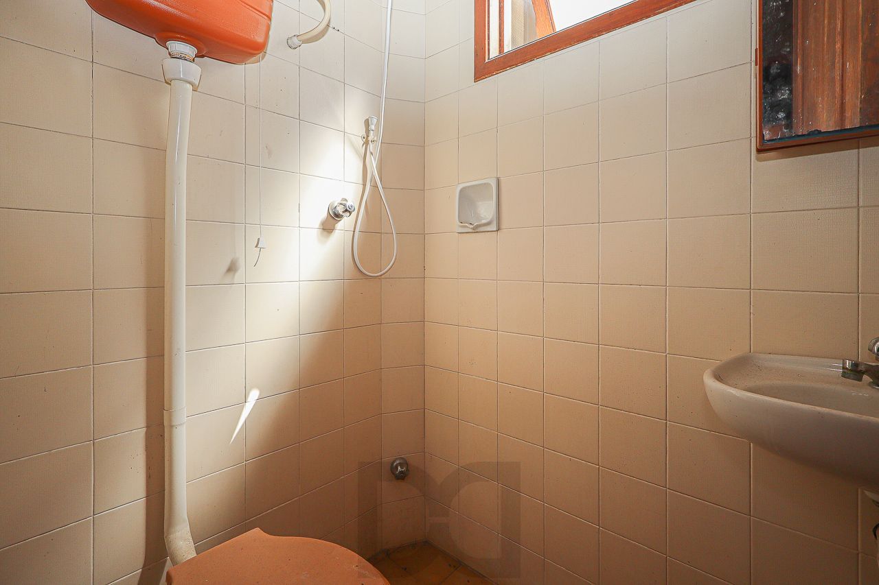 Casa a venda no bairro Mont' Serrat — foto 39