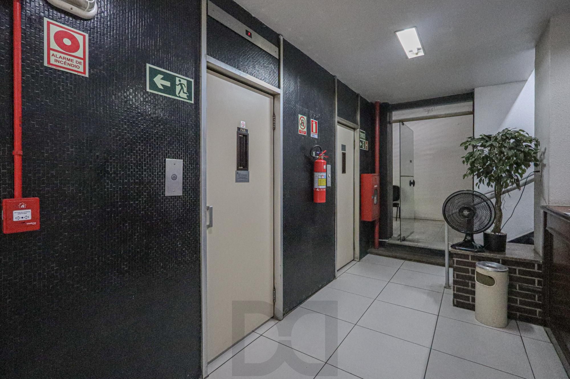 Apartamento a venda no bairro Centro Histórico — foto 24