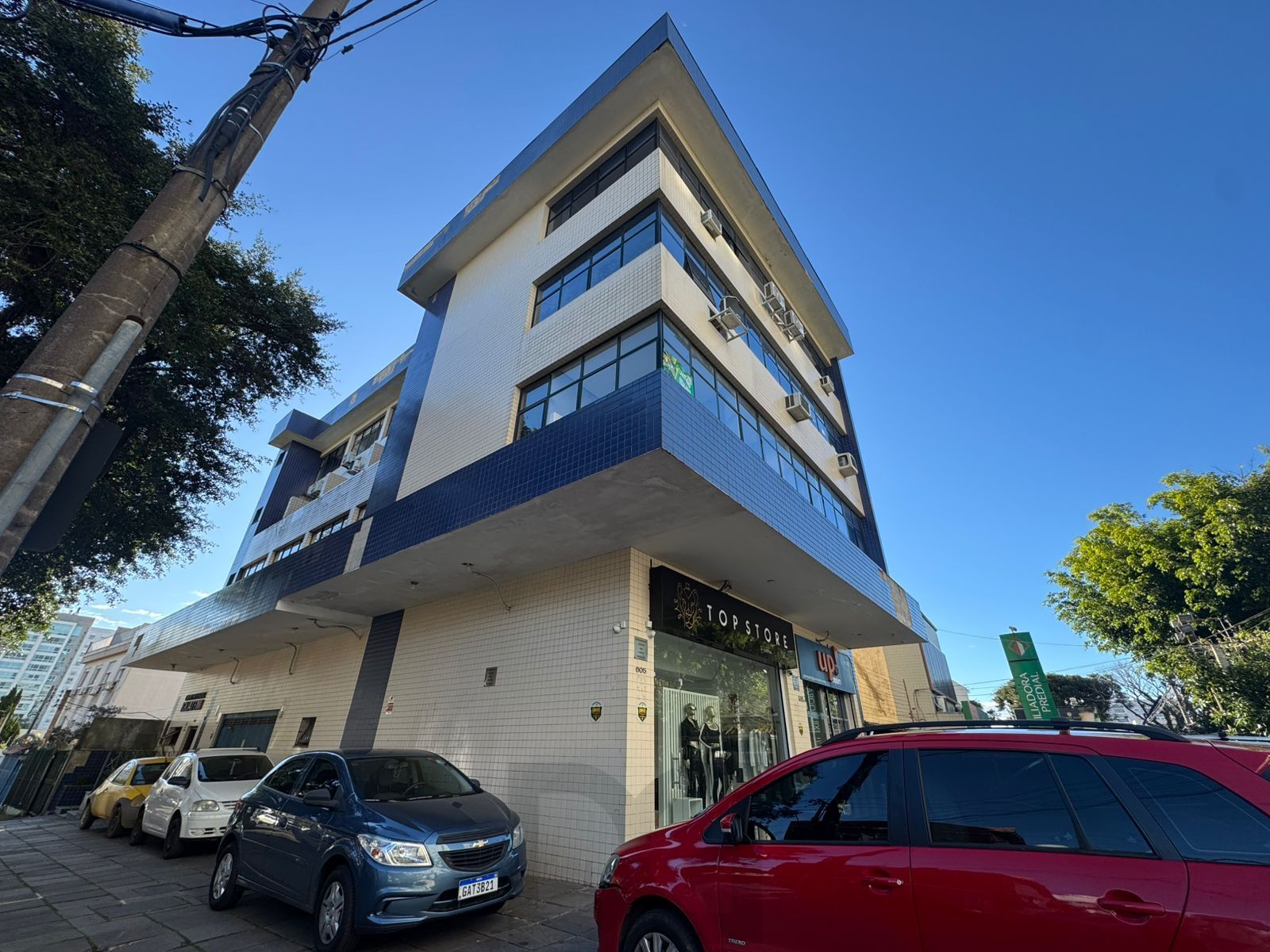 Sala comercial a venda no bairro Passo D' Areia — foto 1