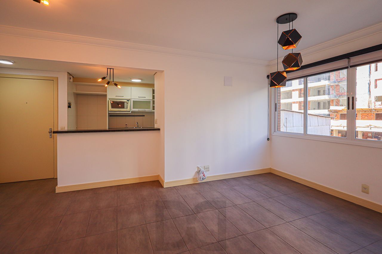 Apartamento a venda no bairro Petrópolis — foto 3