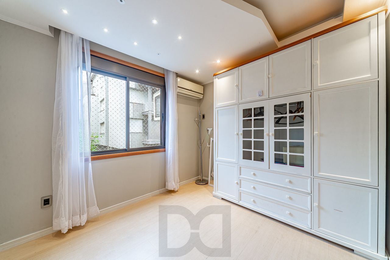 Apartamento a venda no bairro Petrópolis — foto 14