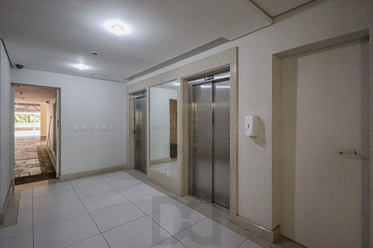 Apartamento a venda no bairro Petrópolis — foto 34