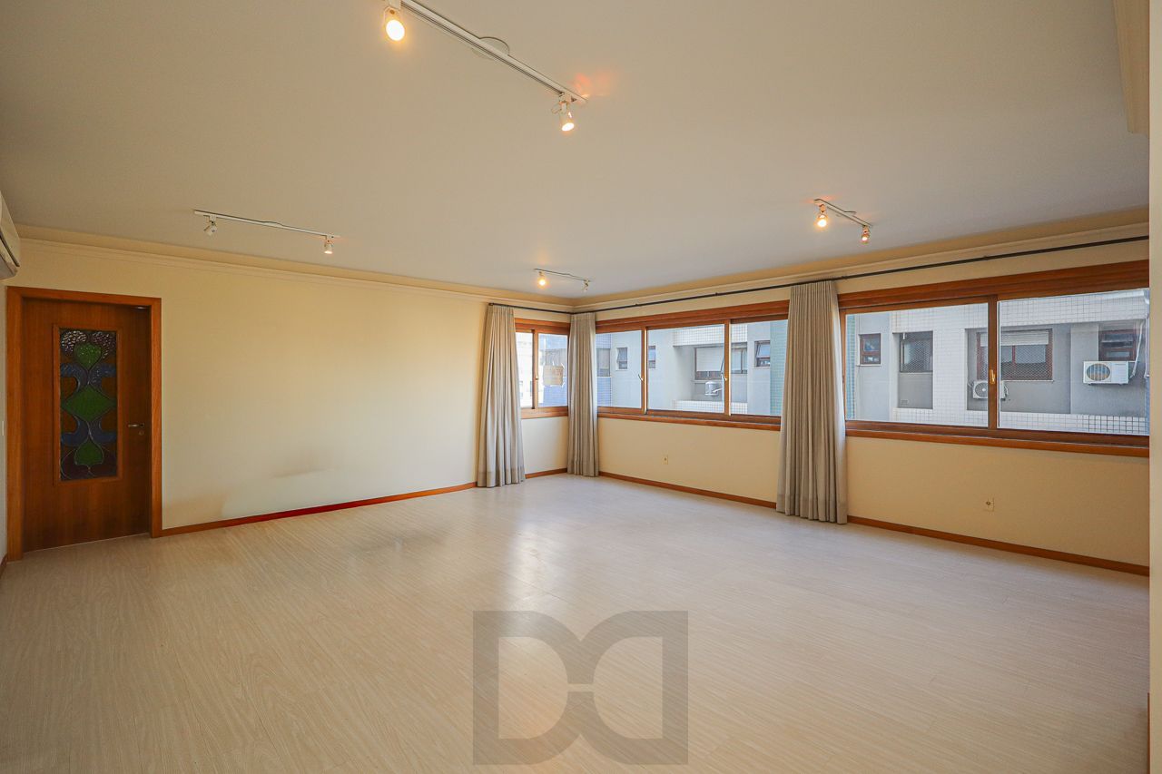 Apartamento a venda no bairro Auxiliadora — foto 2
