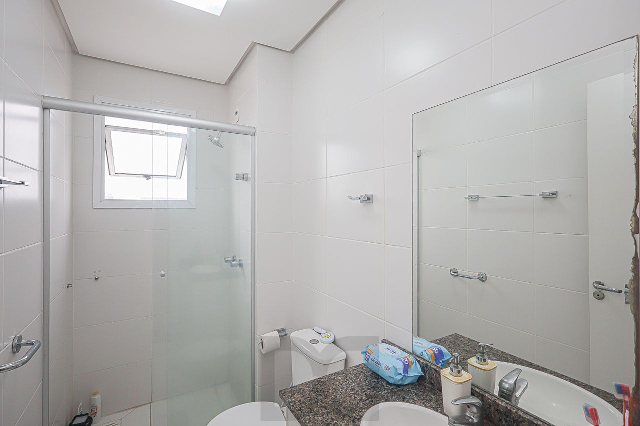 Apartamento a venda no bairro Menino Deus — foto 13