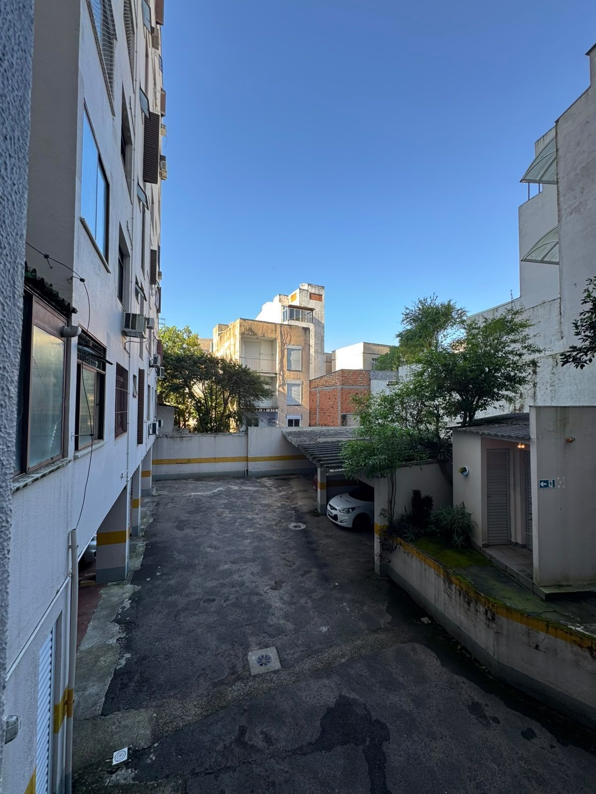 Apartamento no Centro Histórico com sacada — foto 4