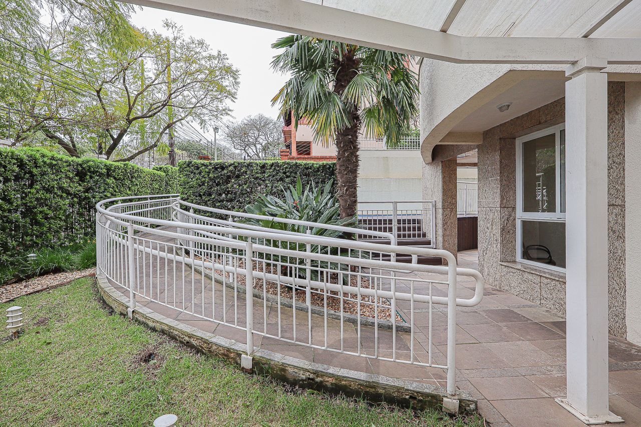 Apartamento a venda no bairro Petrópolis — foto 38