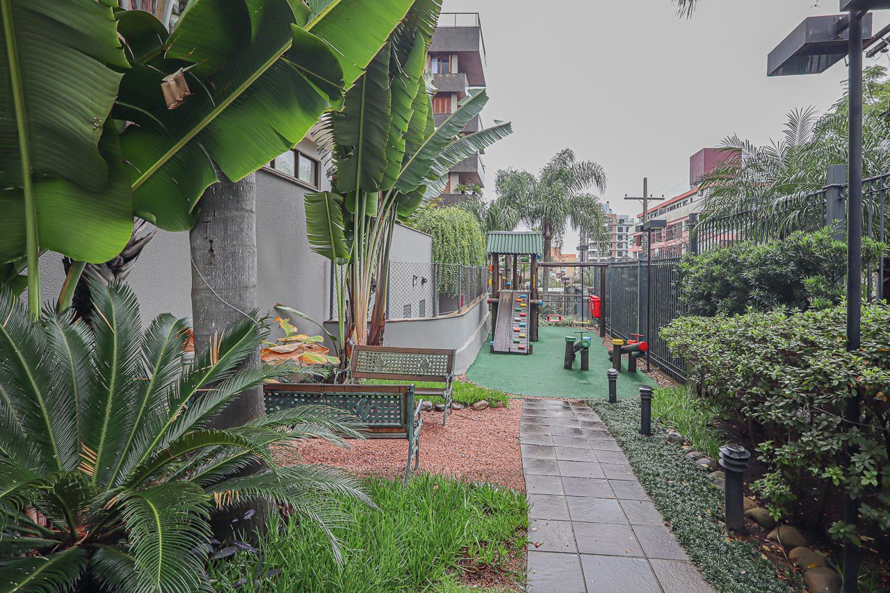 Apartamento a venda no bairro Petrópolis — foto 50