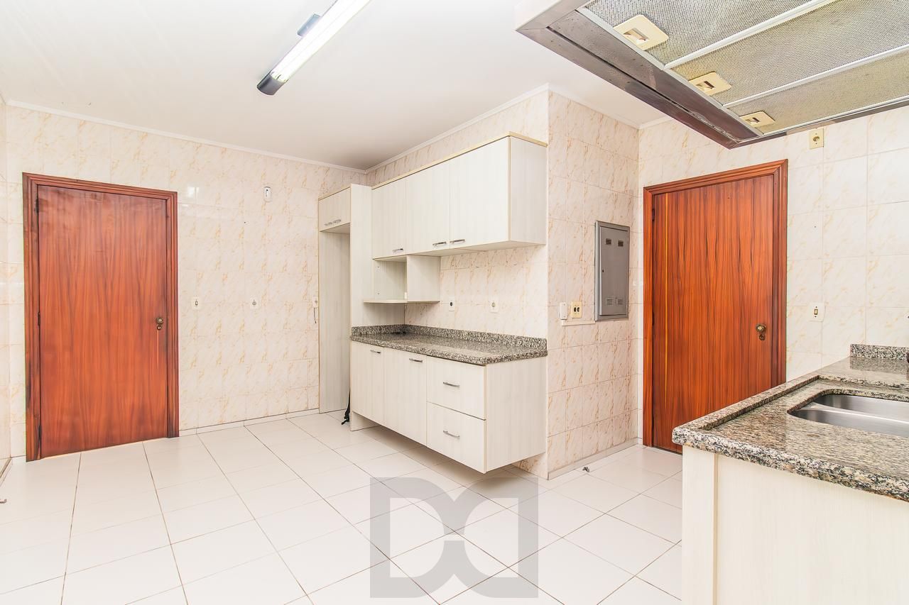 Casa a venda no bairro Menino Deus — foto 12