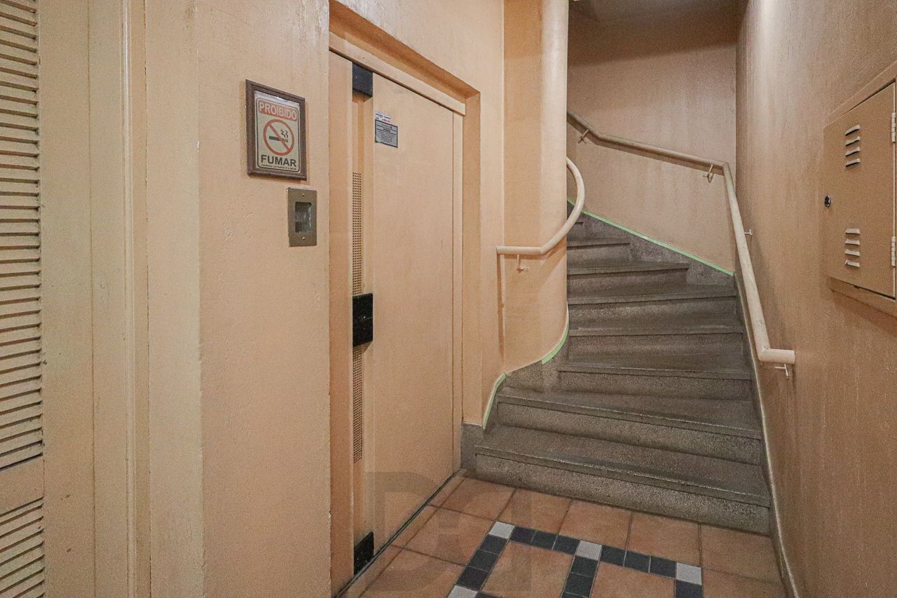 Apartamento a venda no bairro Petrópolis — foto 29
