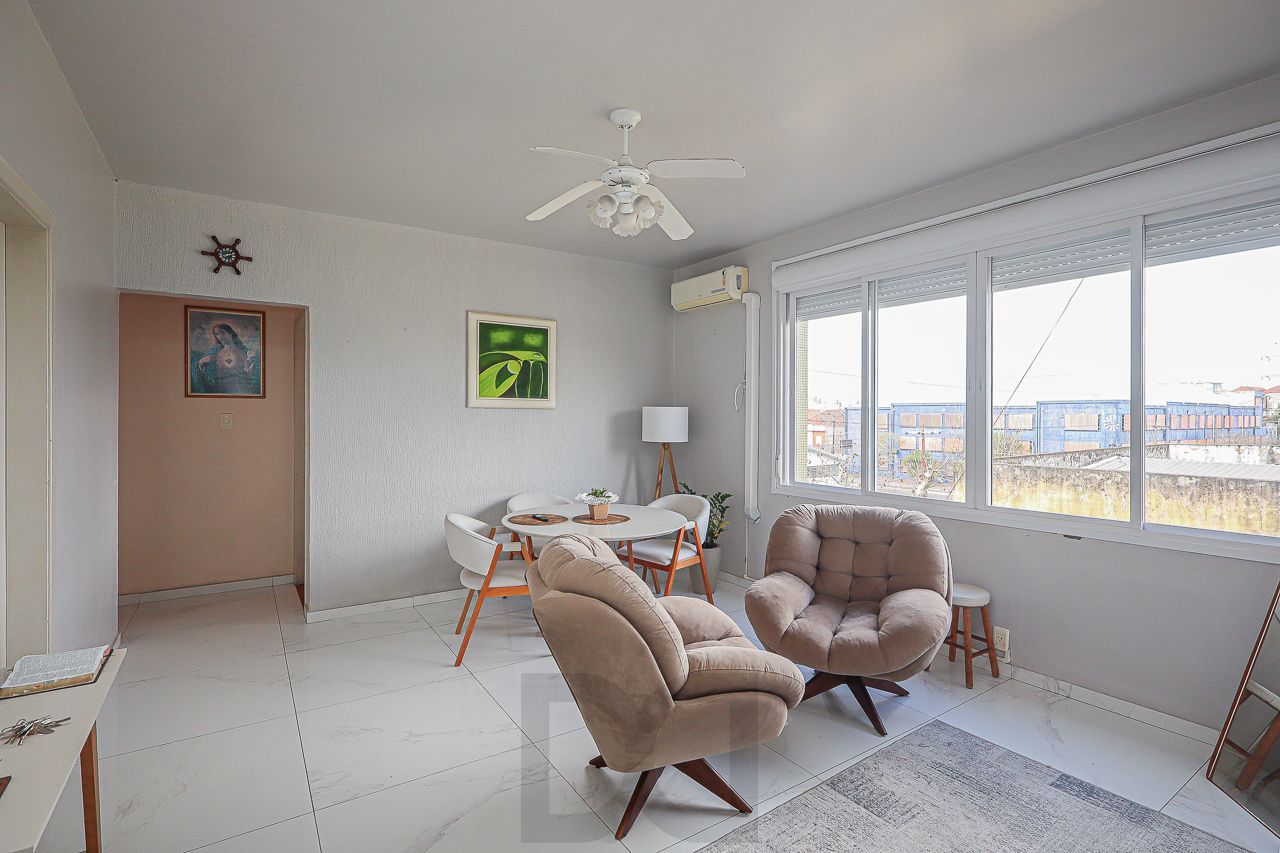 Apartamento a venda no bairro Navegantes — foto 2