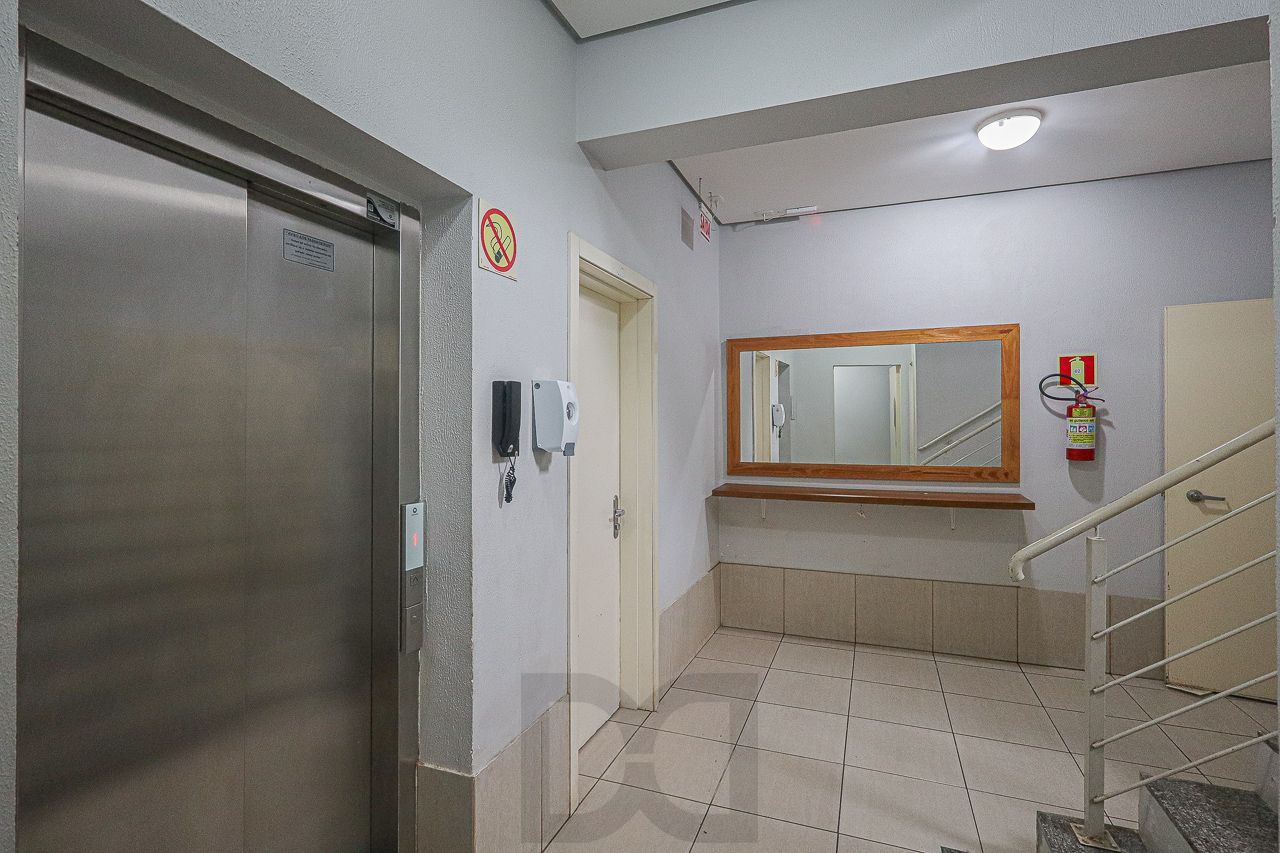 Apartamento a venda no bairro Menino Deus — foto 23