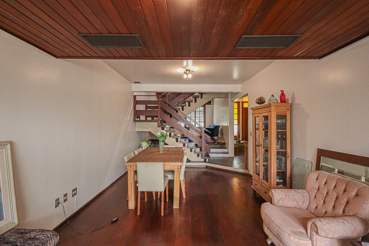 Casa a venda no bairro Mont' Serrat — foto 9