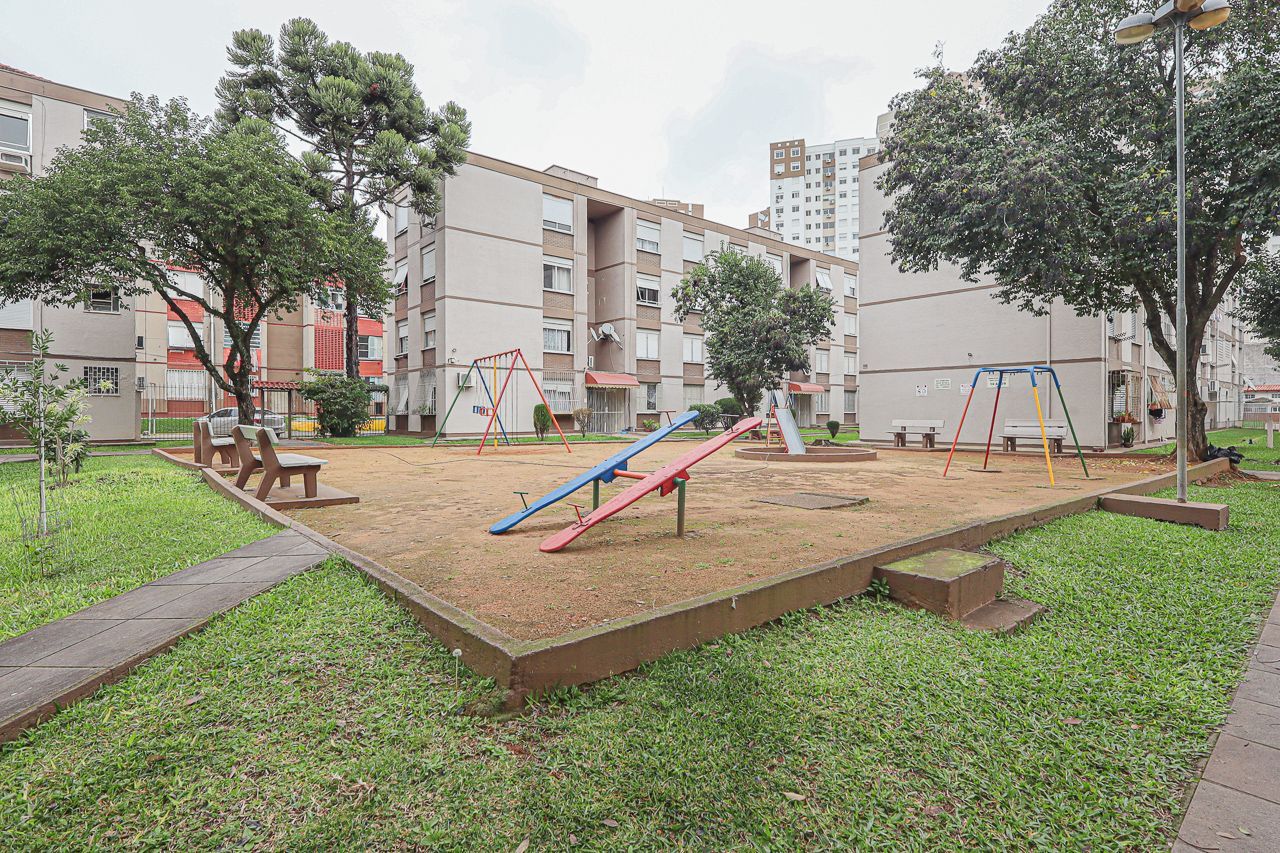 Apartamento a venda no bairro Vila Ipiranga — foto 24