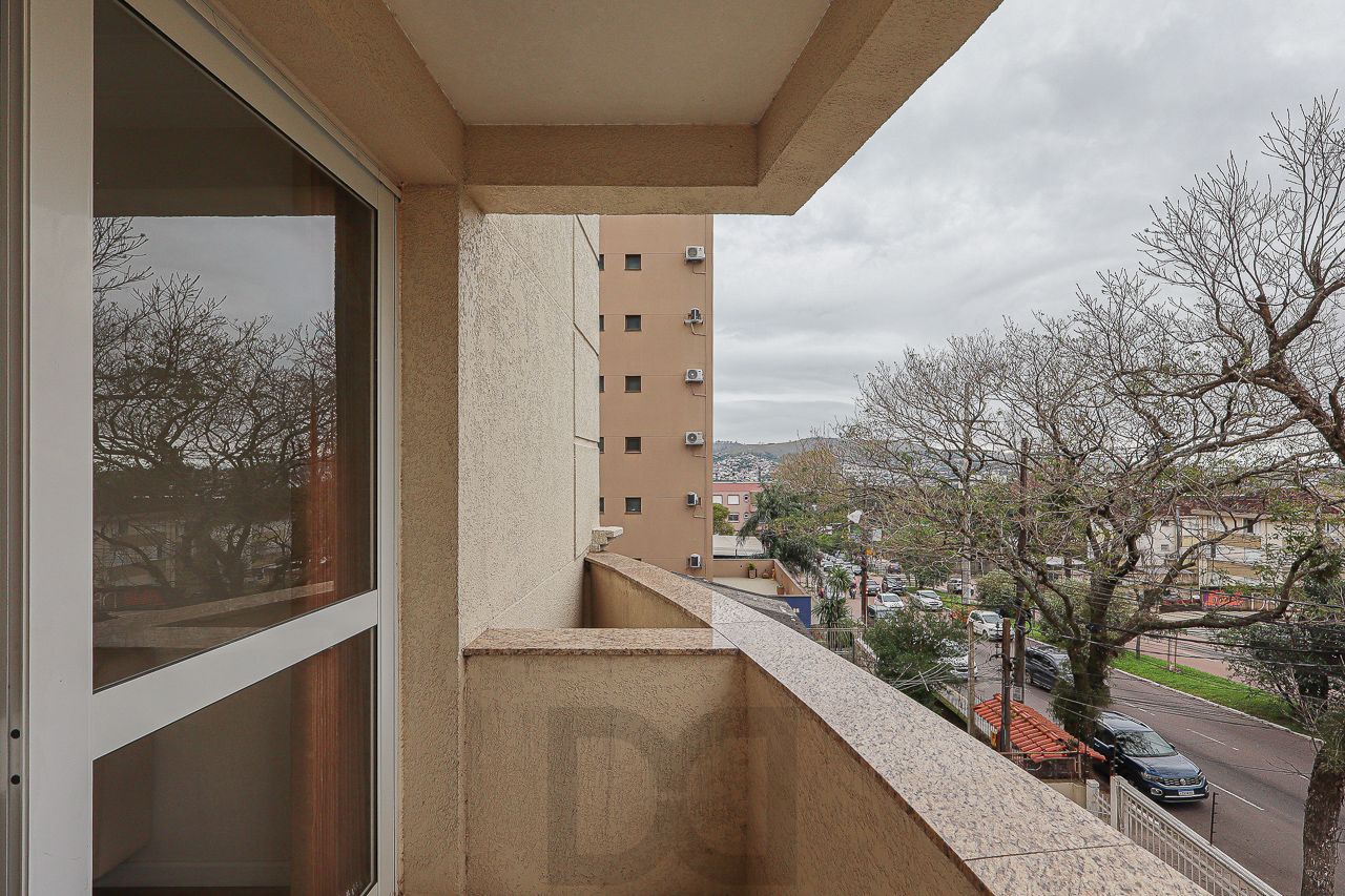 Apartamento a venda no bairro Petrópolis — foto 10