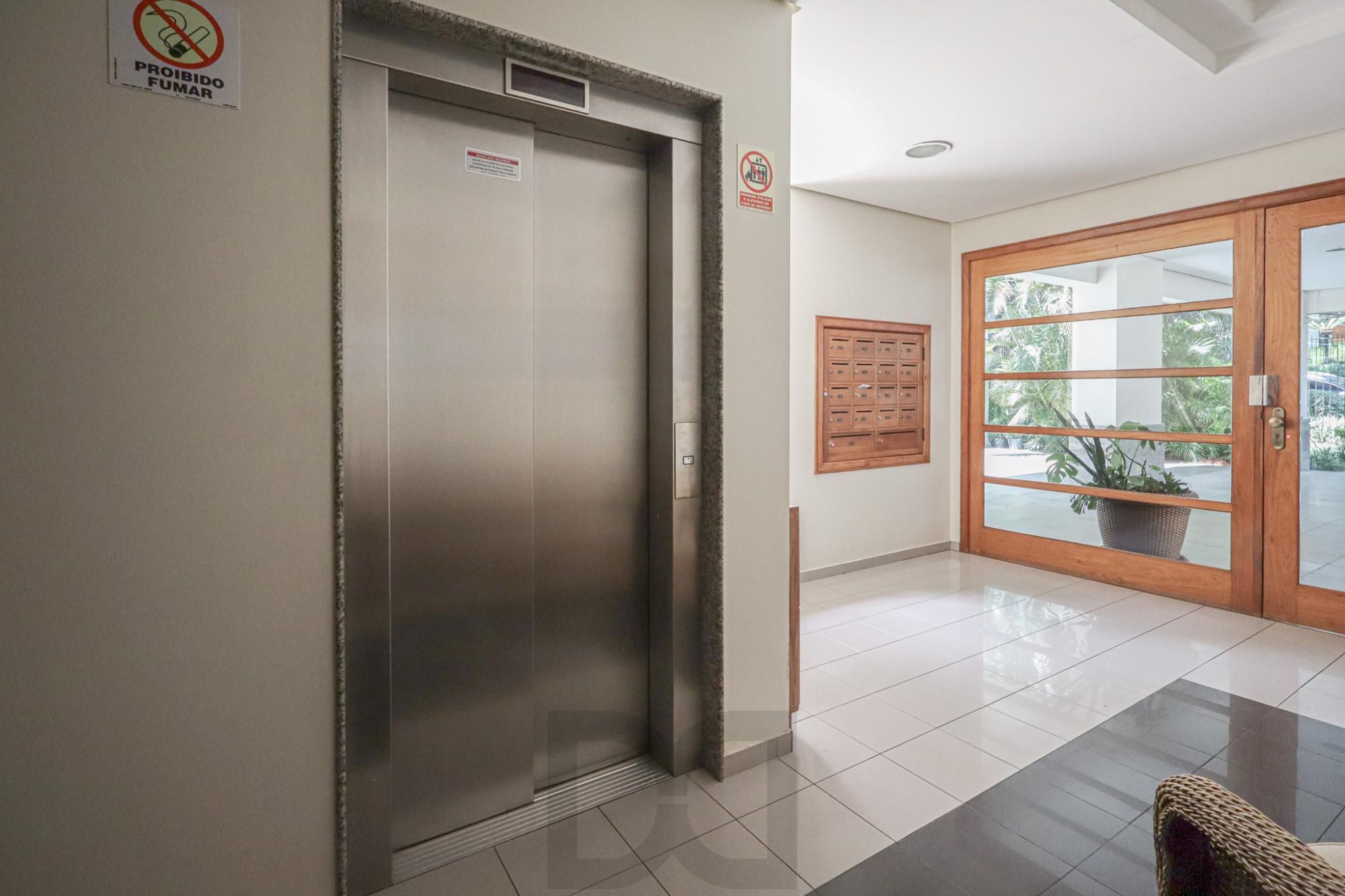 Apartamento a venda no bairro Petrópolis — foto 37