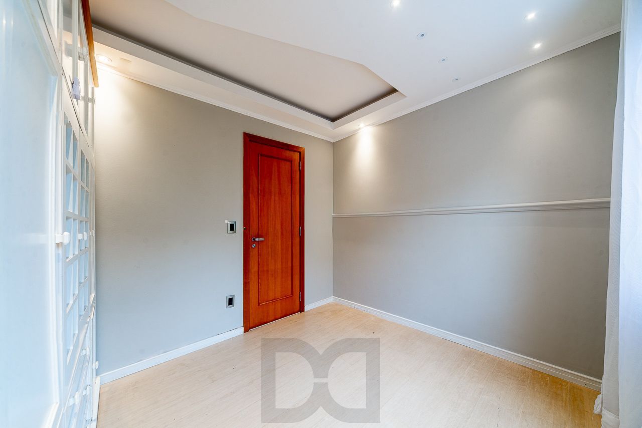 Apartamento a venda no bairro Petrópolis — foto 9