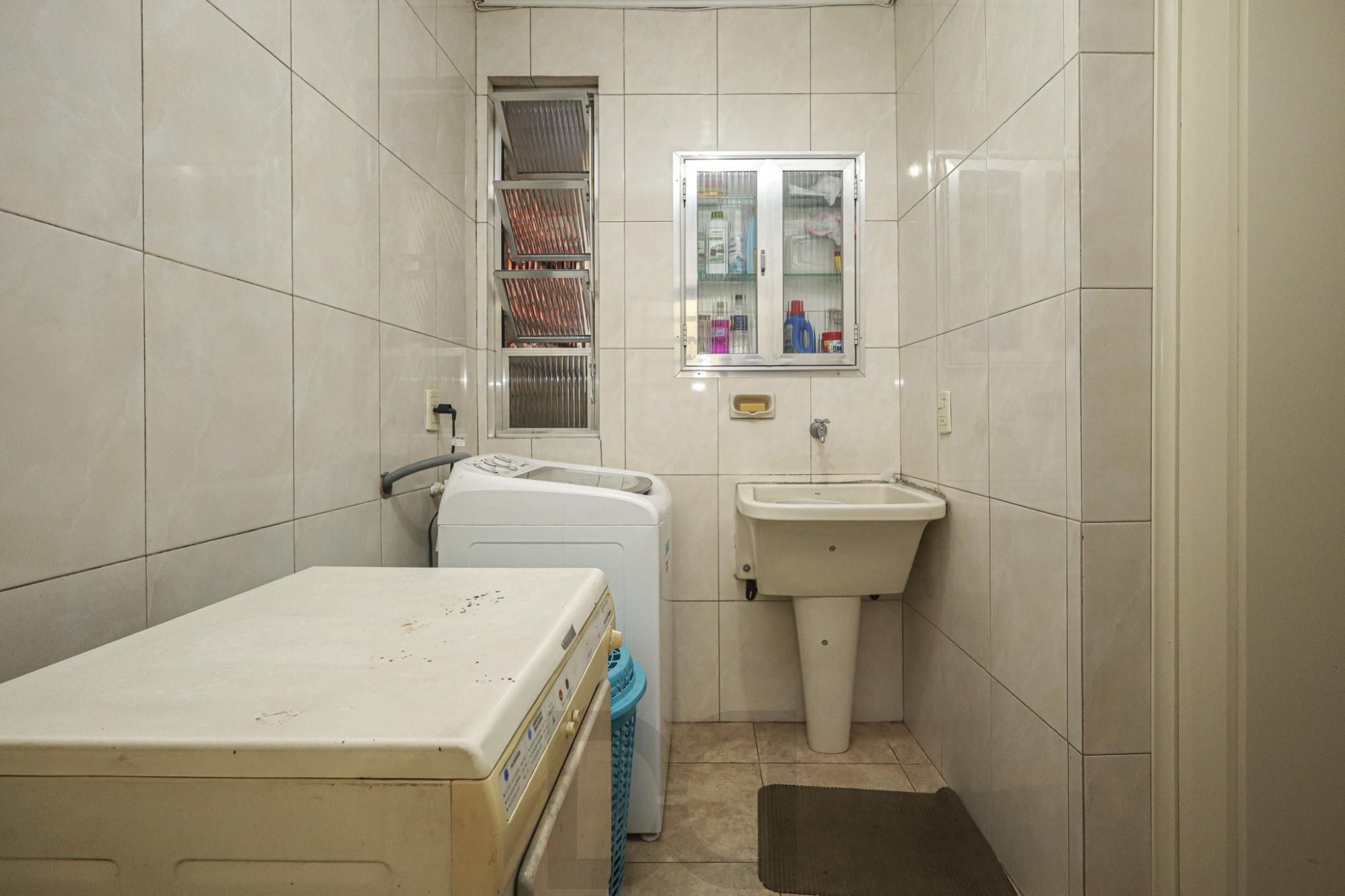 Casa a venda no bairro Sarandi — foto 17