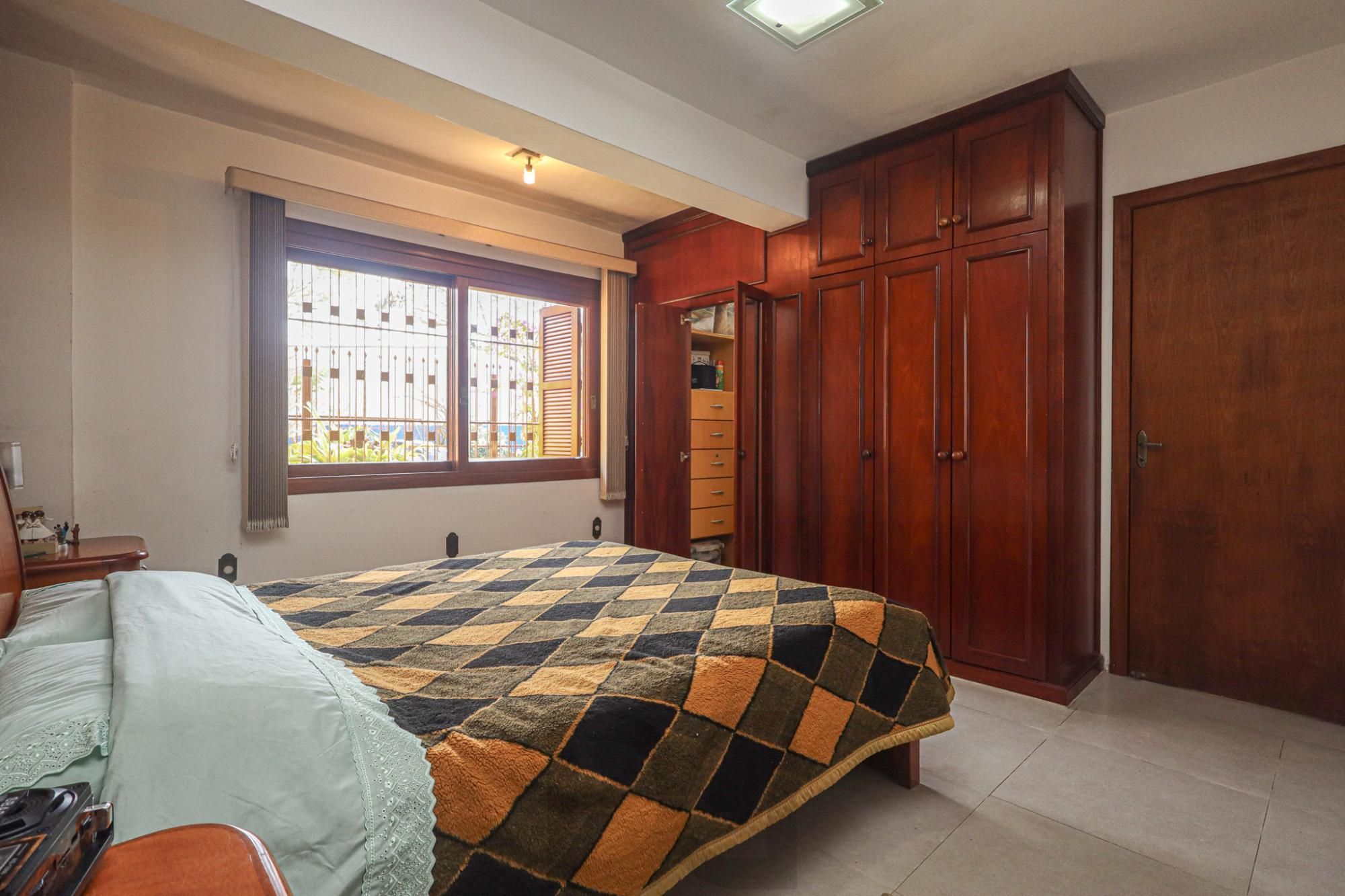 Casa a venda no bairro Sarandi — foto 25