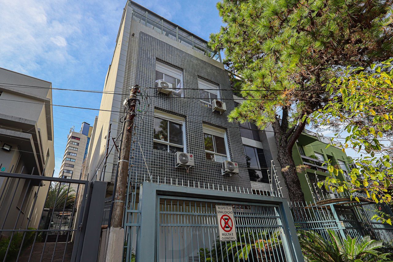 Apartamento a venda no bairro Petrópolis — foto 33