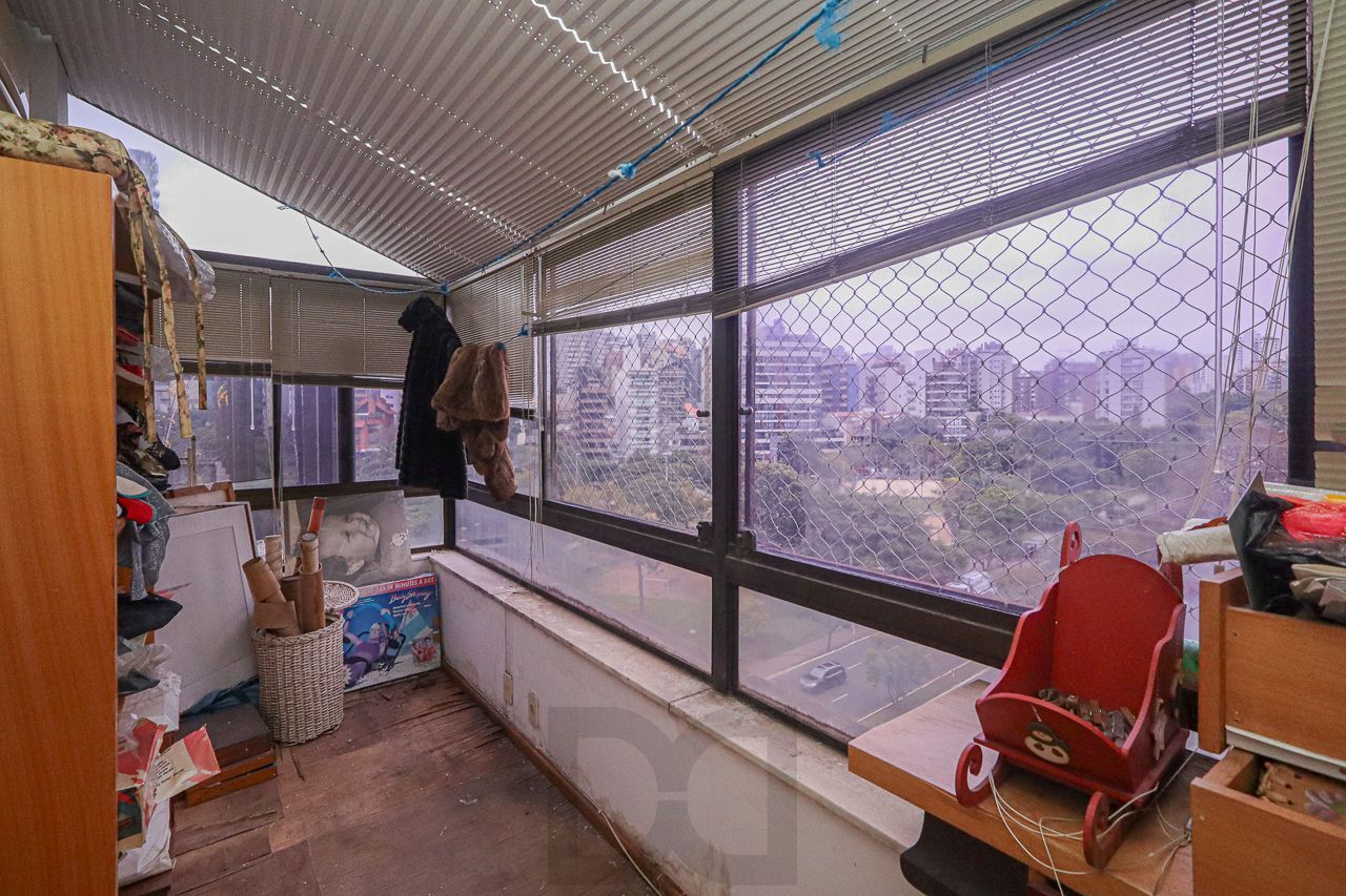 Cobertura a venda no bairro Petrópolis — foto 38