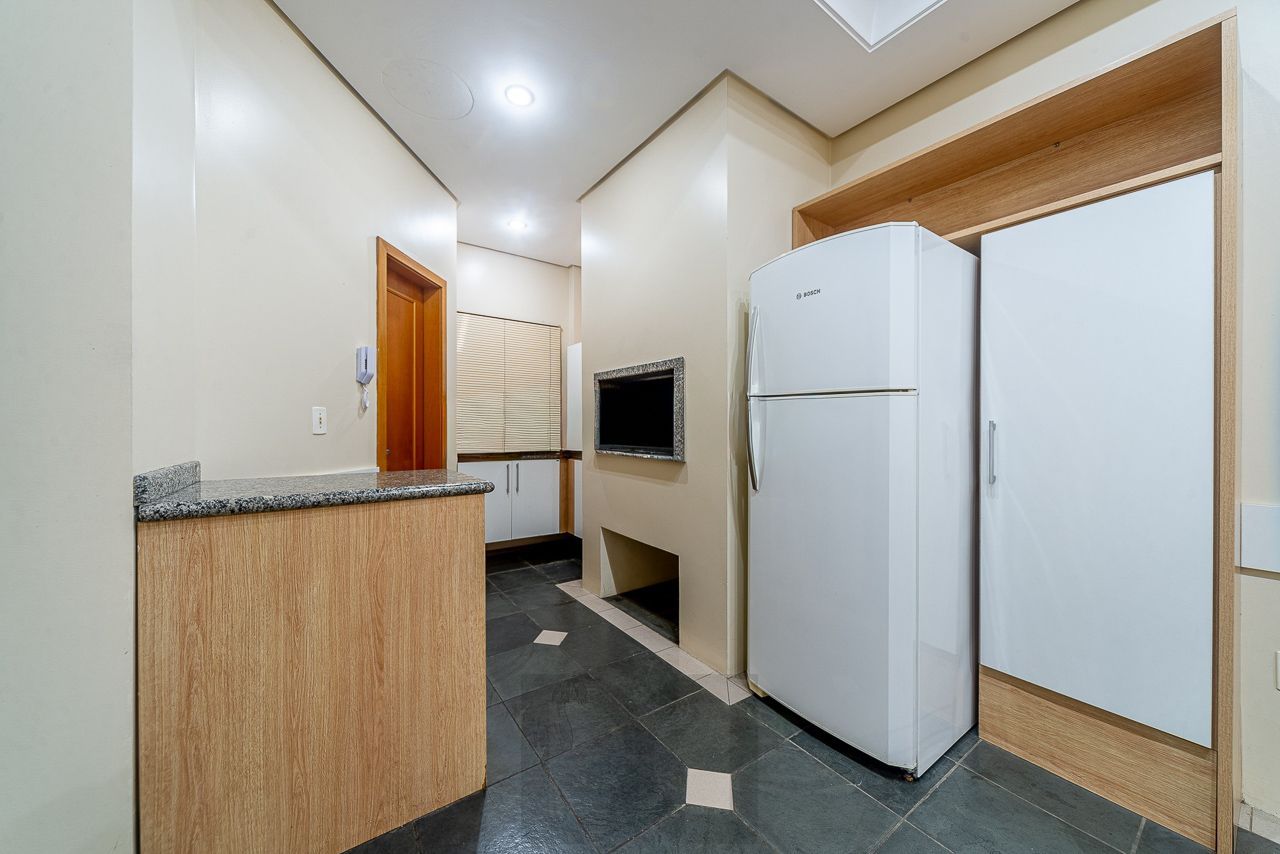 Apartamento a venda no bairro Petrópolis — foto 22