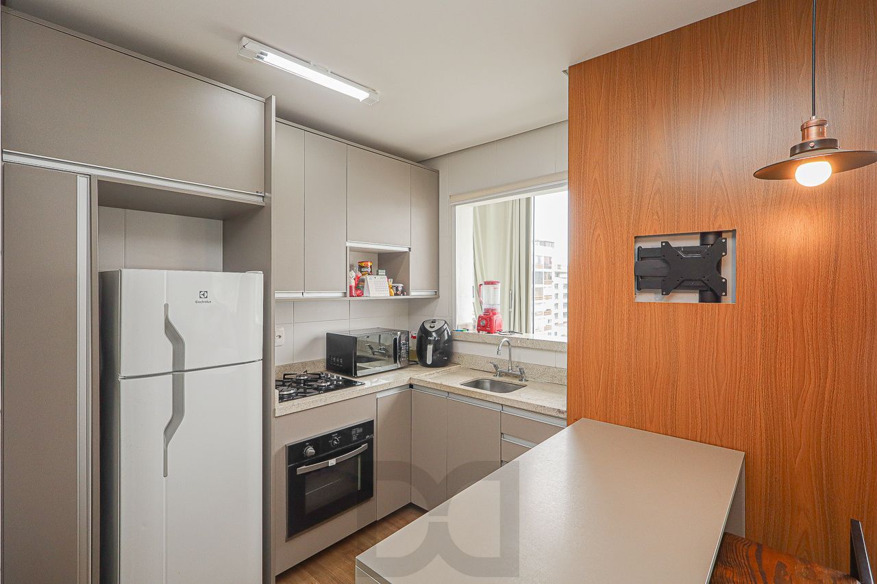 Apartamento a venda no bairro Menino Deus — foto 8