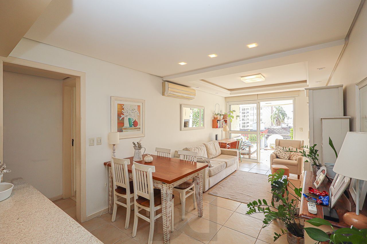 Apartamento a venda no bairro Mont Serrat — foto 1