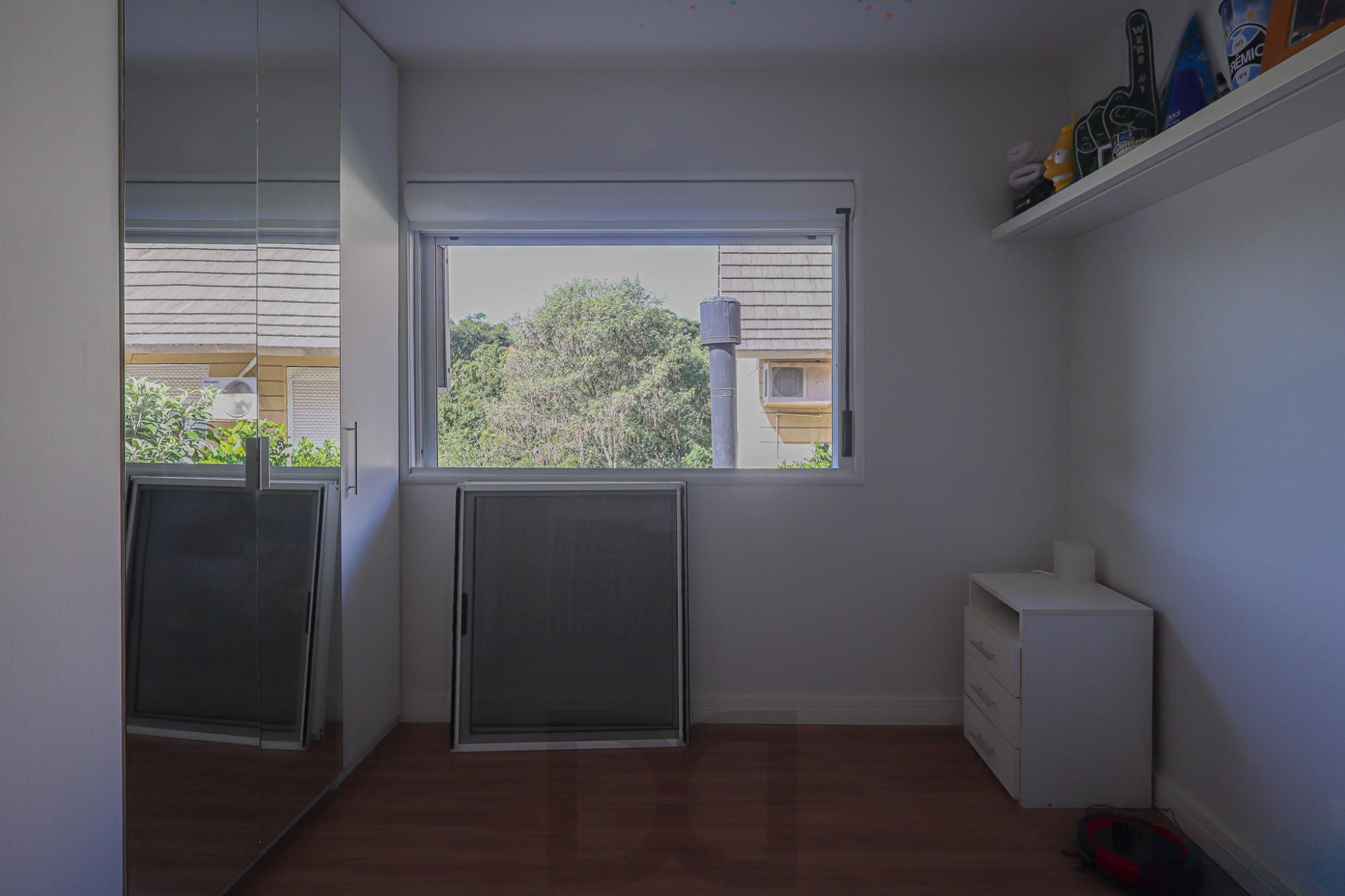 Casa em condomínio a venda no condomínio Villa Serena bairro Teresópolis — foto 32