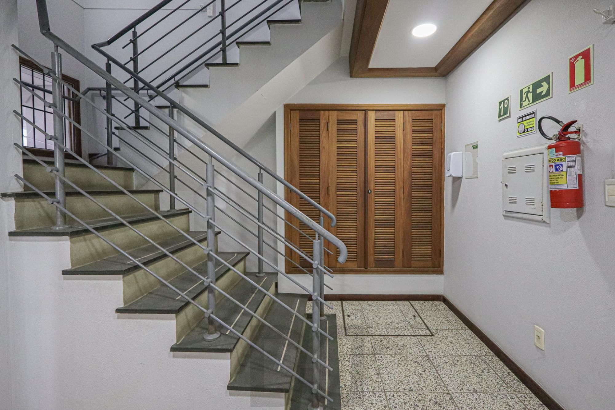 Cobertura a venda no bairro Petrópolis — foto 28