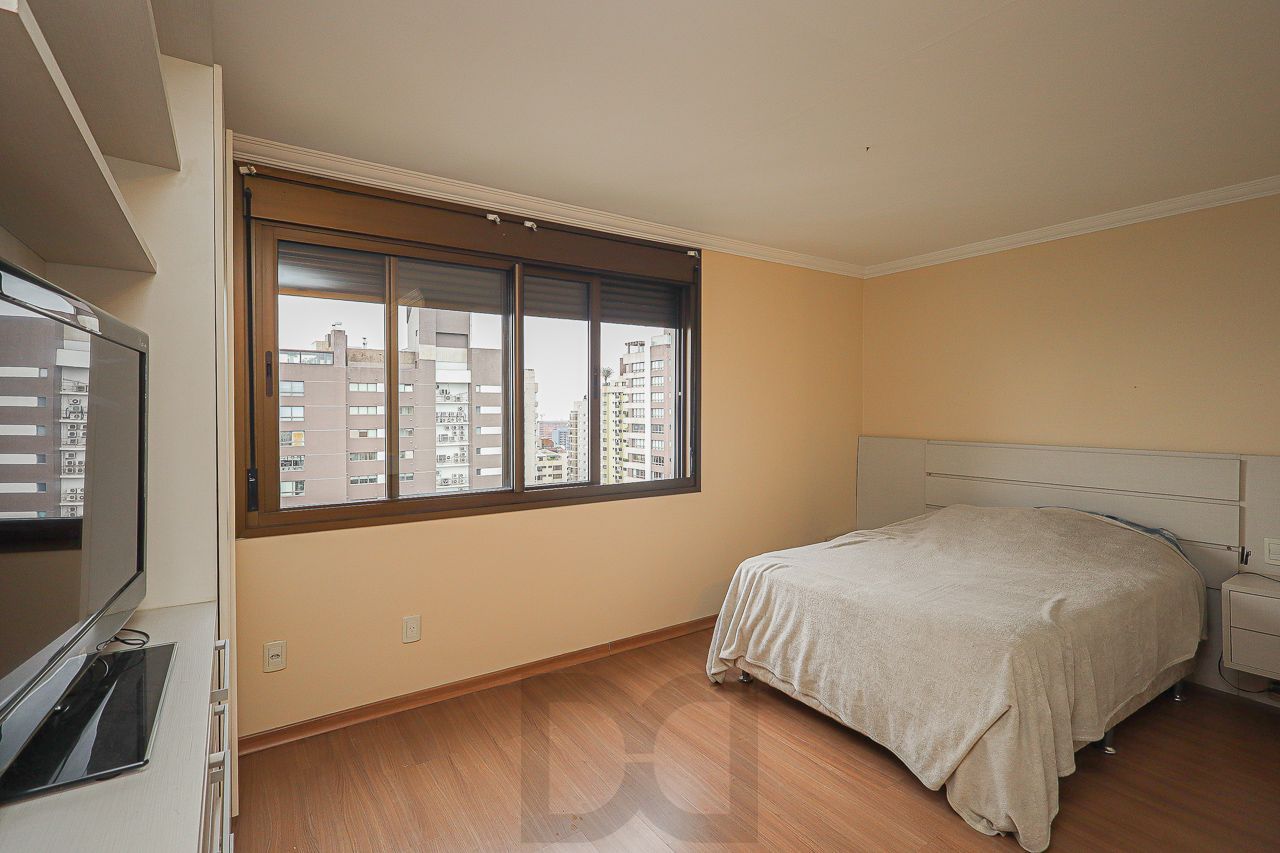 Apartamento a venda no bairro Petrópolis — foto 21
