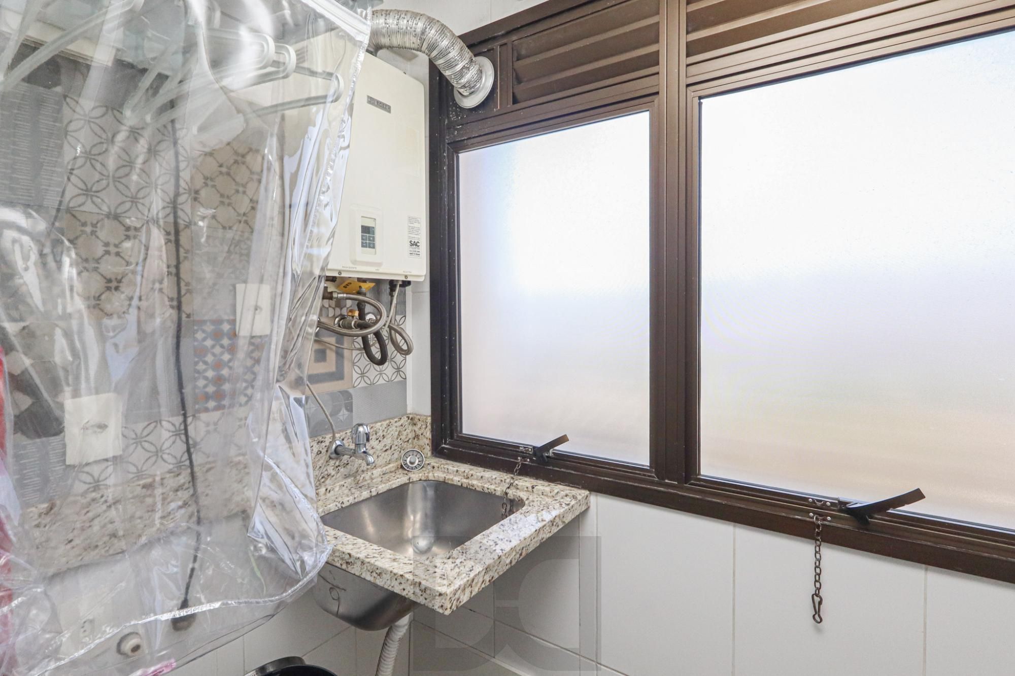 Apartamento a venda no bairro Mont Serrat — foto 12