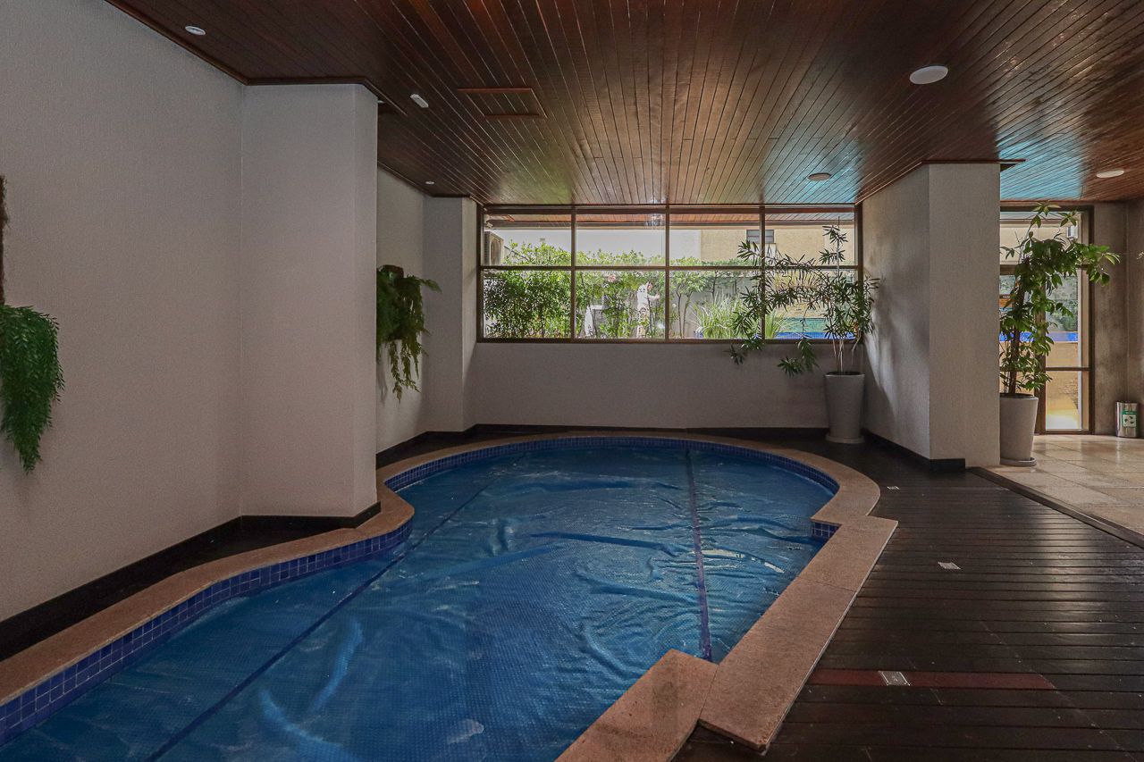 Apartamento a venda no bairro Petrópolis — foto 39