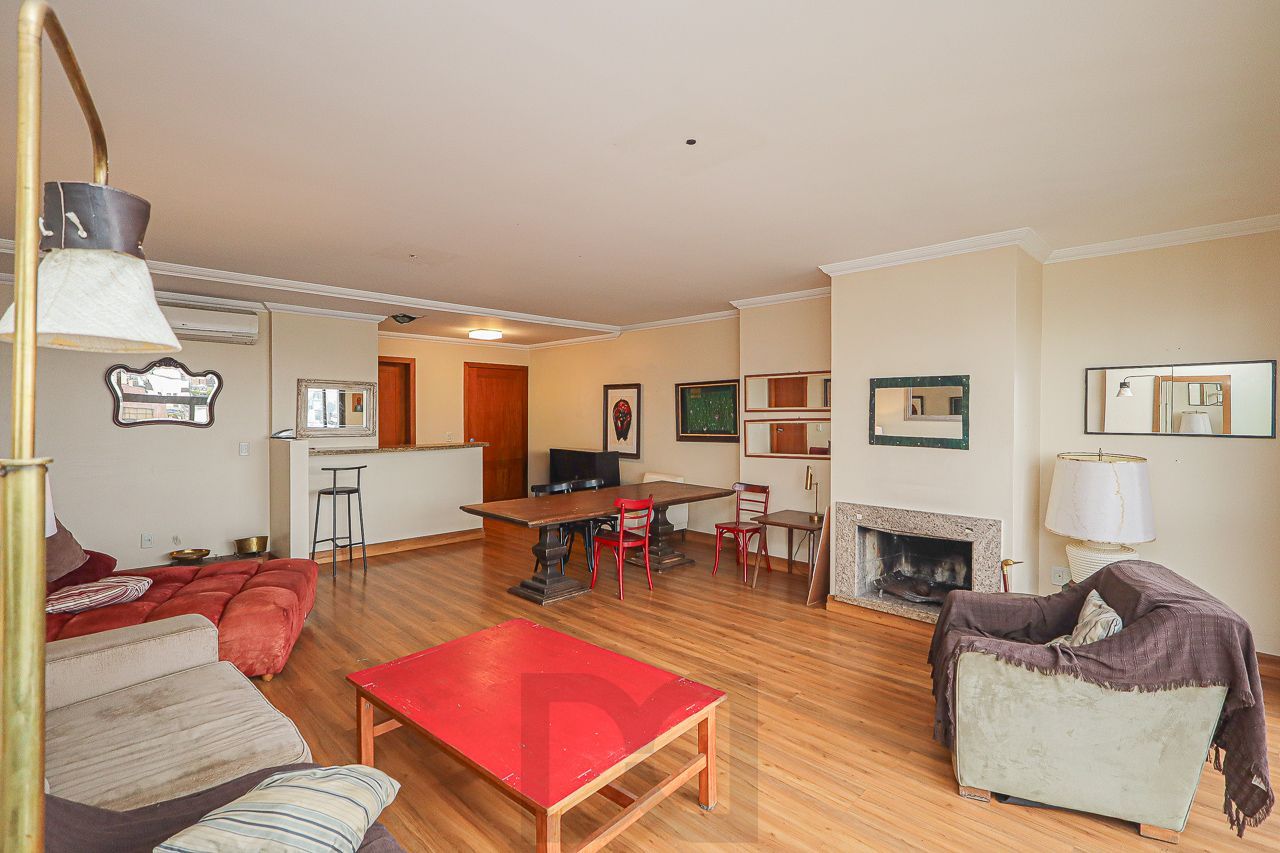 Apartamento a venda no bairro Petrópolis — foto 3