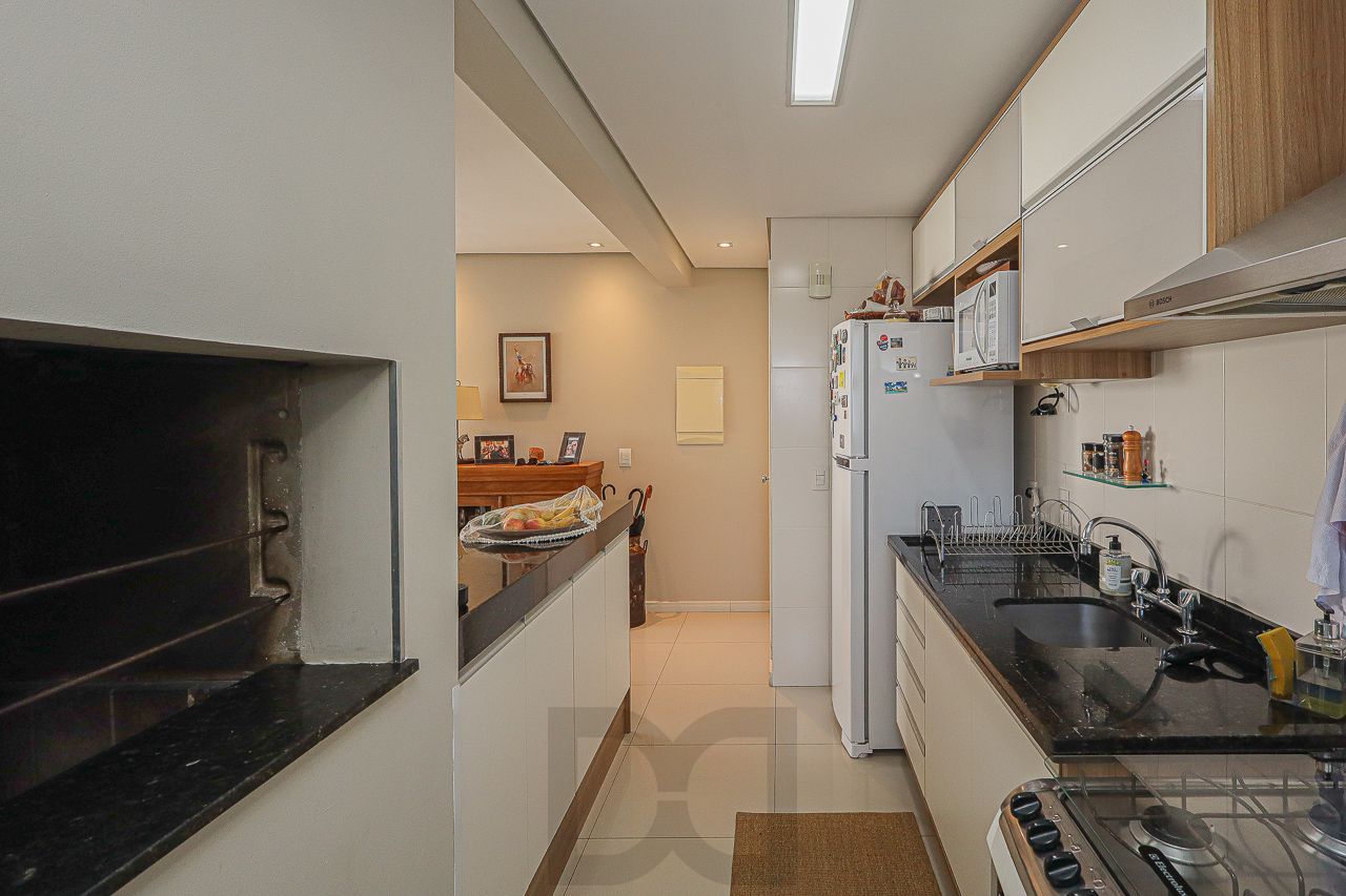 Apartamento a venda no bairro Petrópolis — foto 15