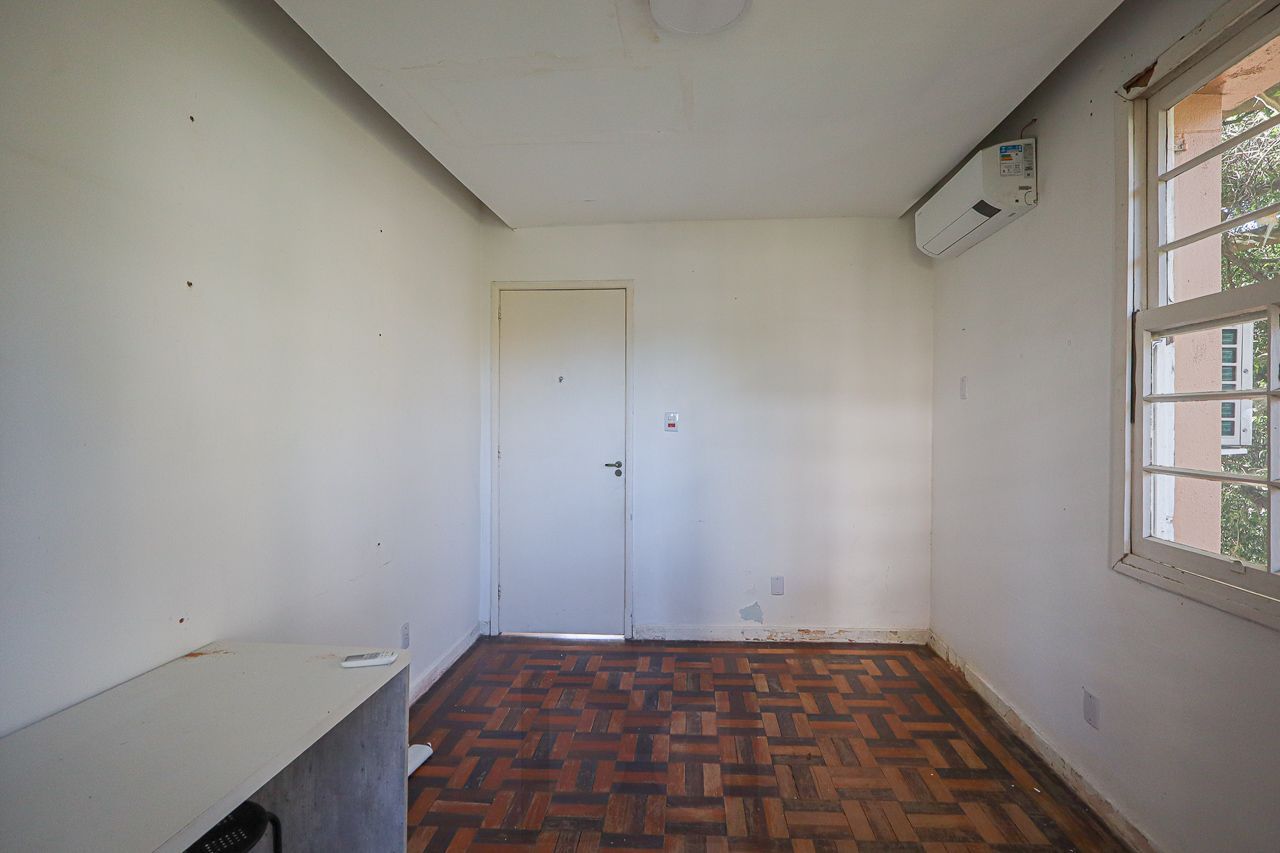 Casa a venda no bairro Petrópolis — foto 20