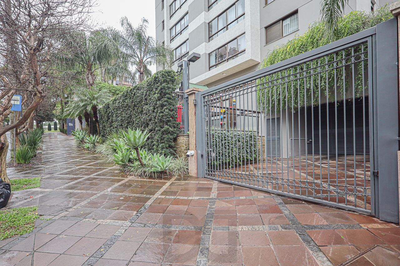 Apartamento a venda no bairro Petrópolis — foto 54