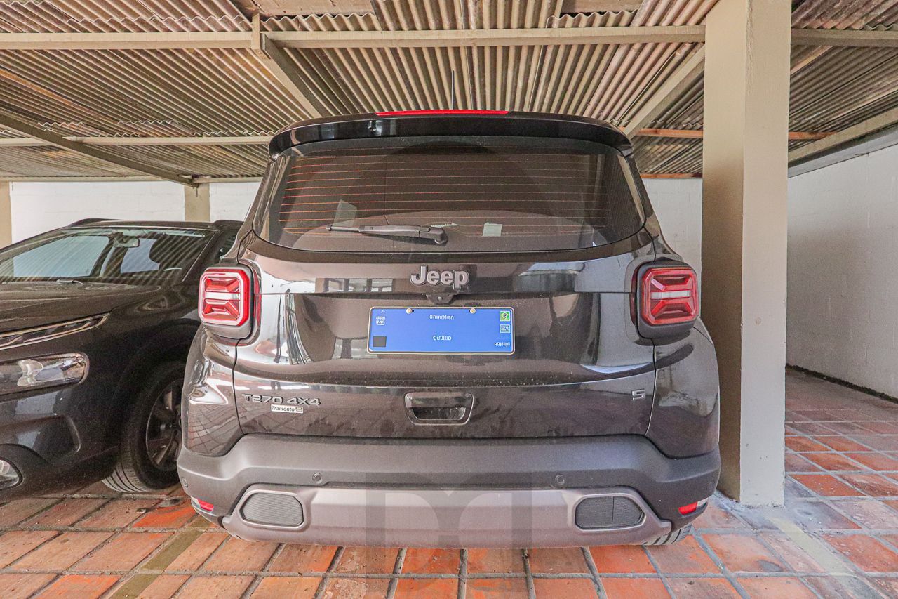 Cobertura a venda no bairro Petrópolis — foto 37