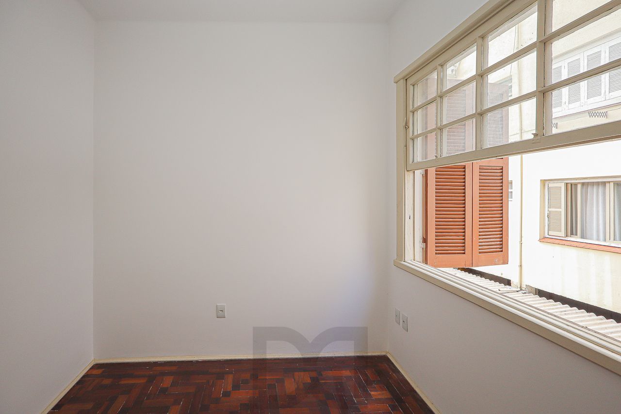 Apartamento a venda no bairro Bom Fim — foto 17