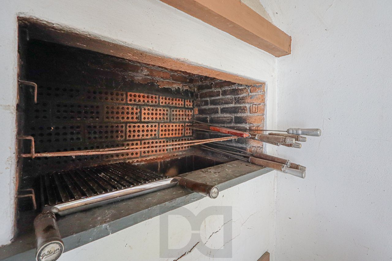 Casa a venda no bairro Mont' Serrat — foto 37