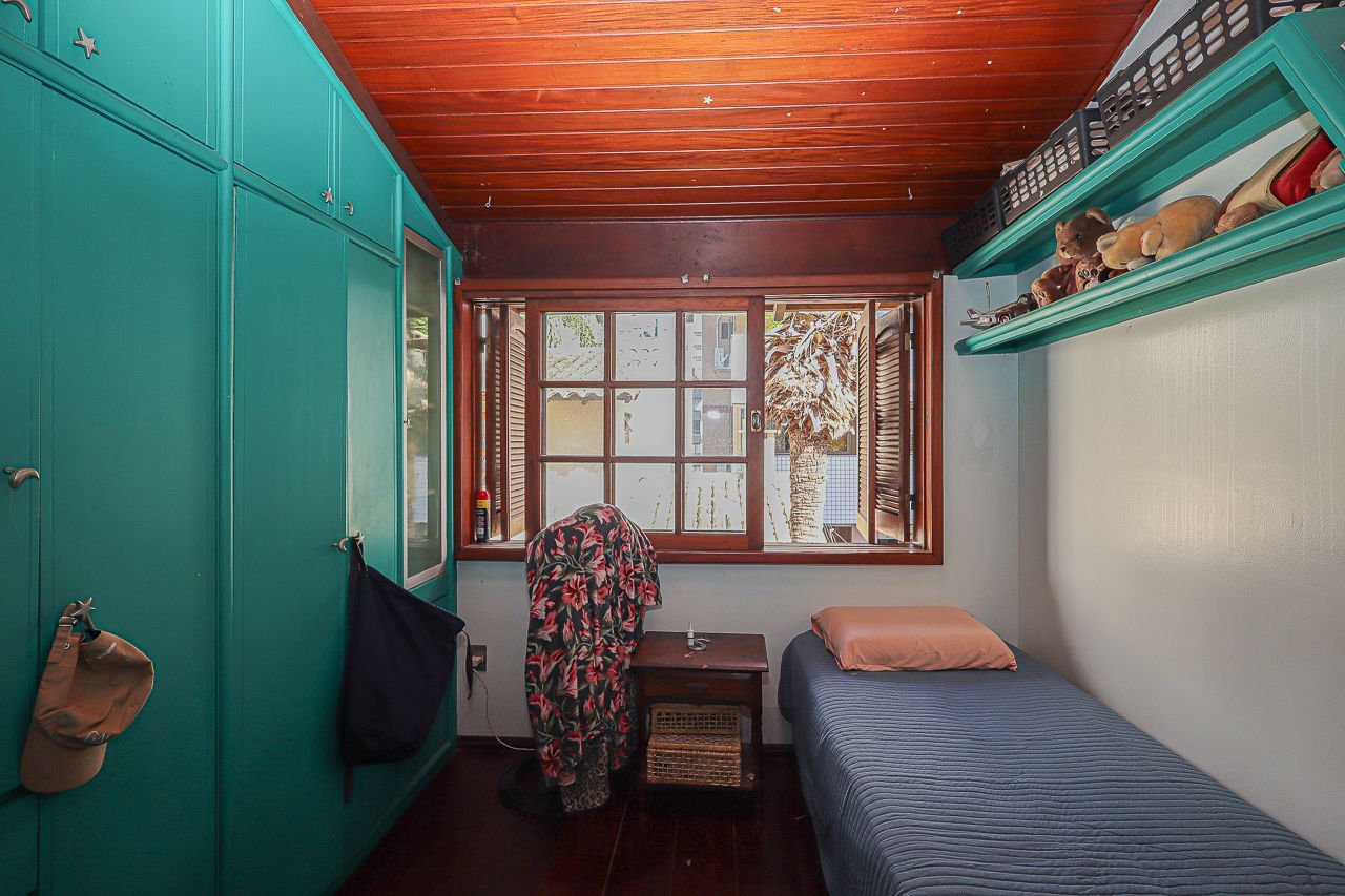 Casa a venda no bairro Mont' Serrat — foto 19