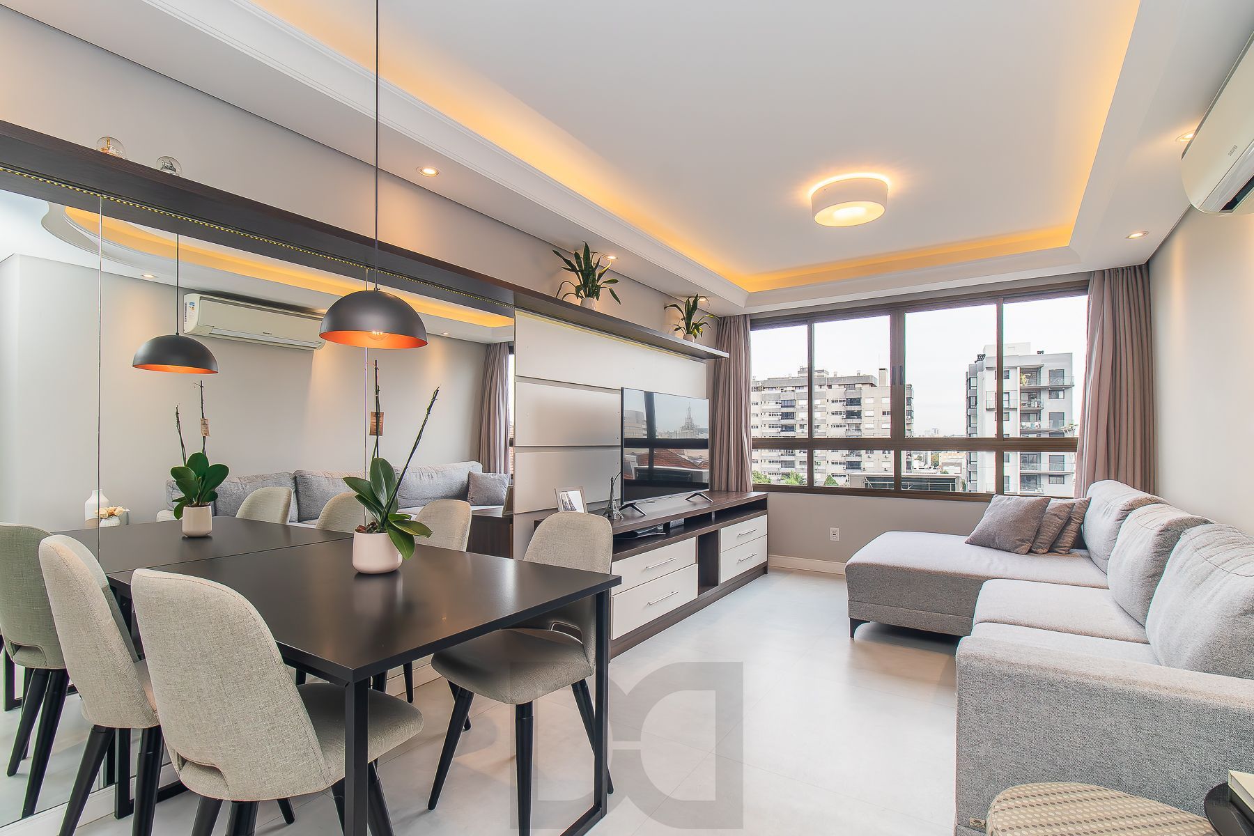 Apartamento mobiliado à venda no bairro Petrópolis — foto 4