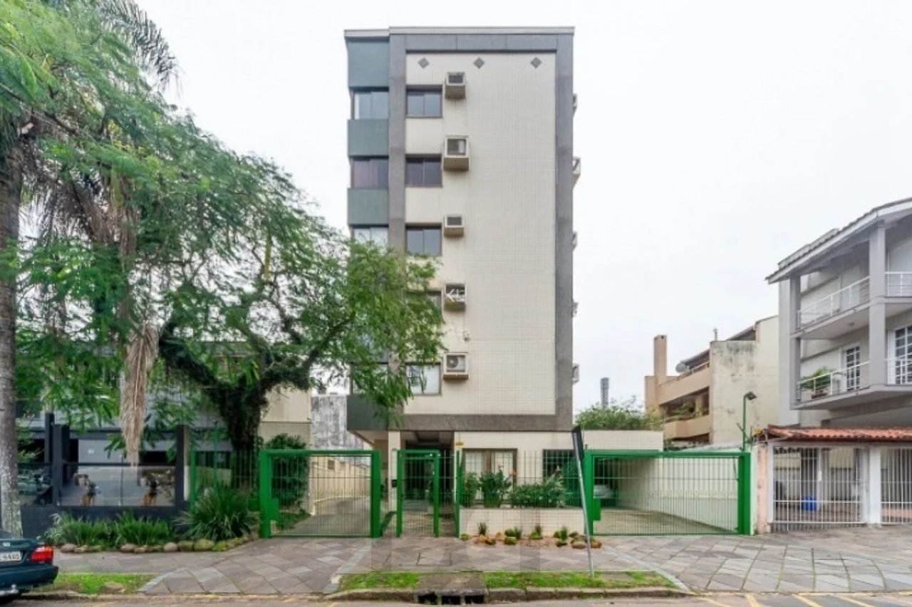 Apartamento a venda no bairro Petrópolis — foto 2