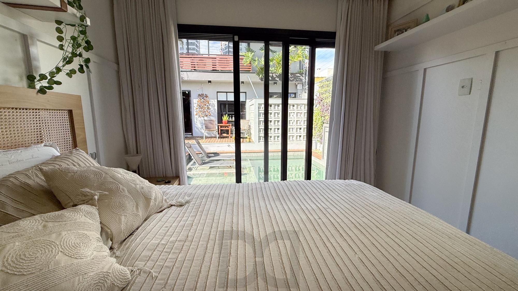 Casa com linda arquitetura | Jardim Europa | 4 quartos | Área Gourmet — foto 21