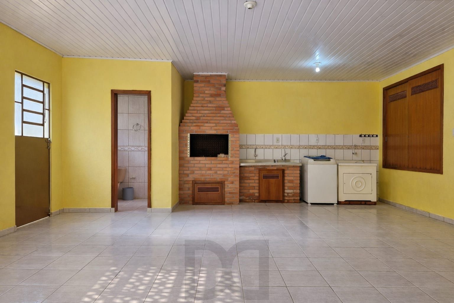 Casa 3 Dormitórios com Suíte | Garagem 6 Carros | Pátio Amplo e Área Gourmet para Alugar — foto 21