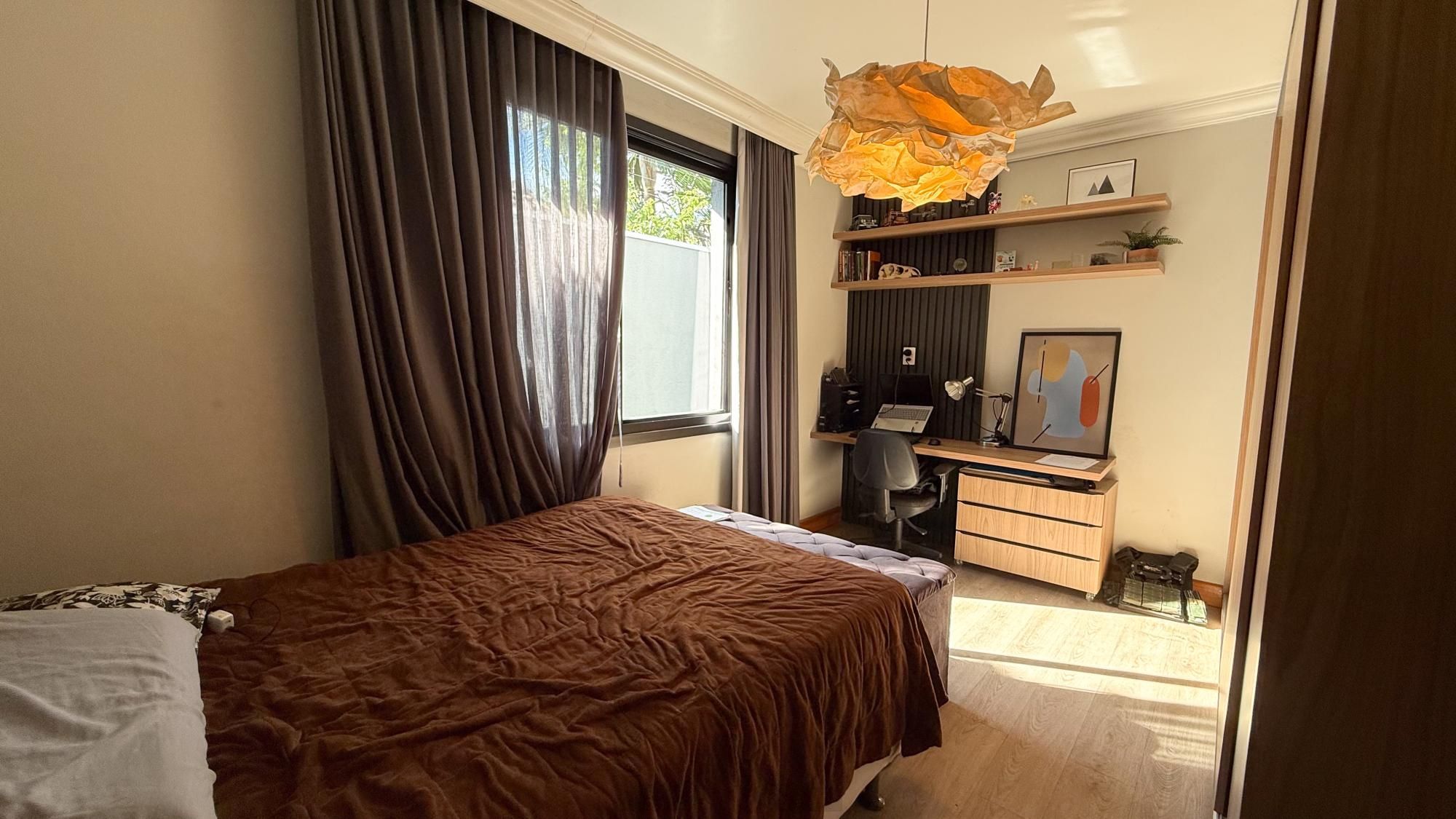 Casa com linda arquitetura | Jardim Europa | 4 quartos | Área Gourmet — foto 26