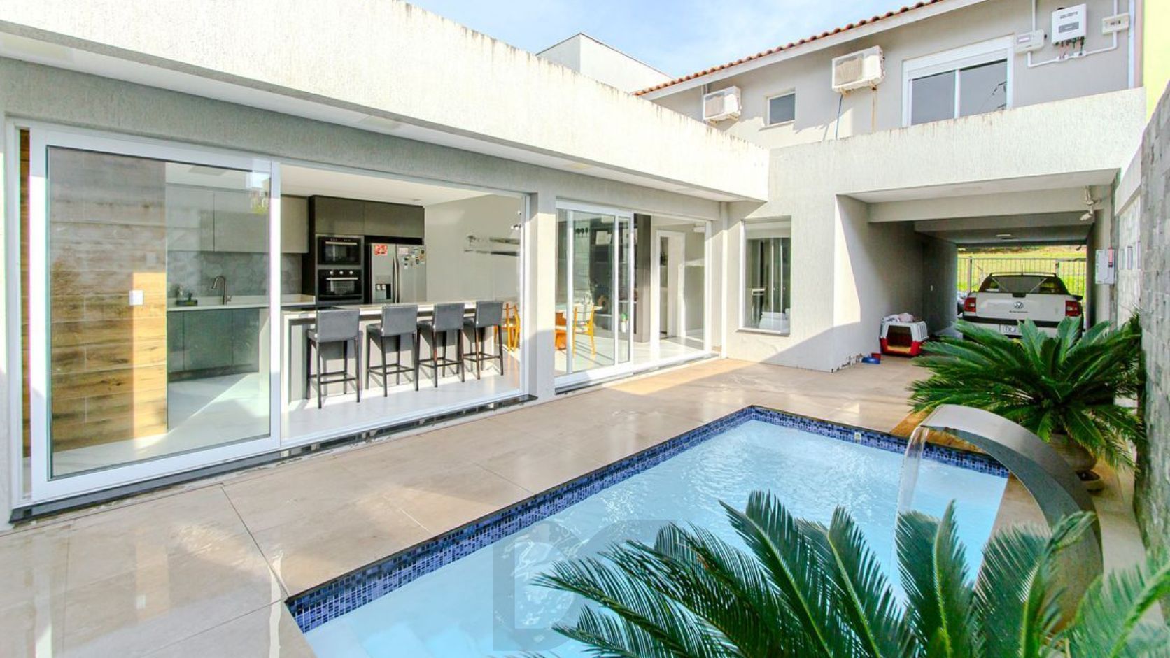 Casa |3 Dorm| Piscina |Ambientes integrados| 217m²| Verdes Campos| Porto Alegre — foto 1