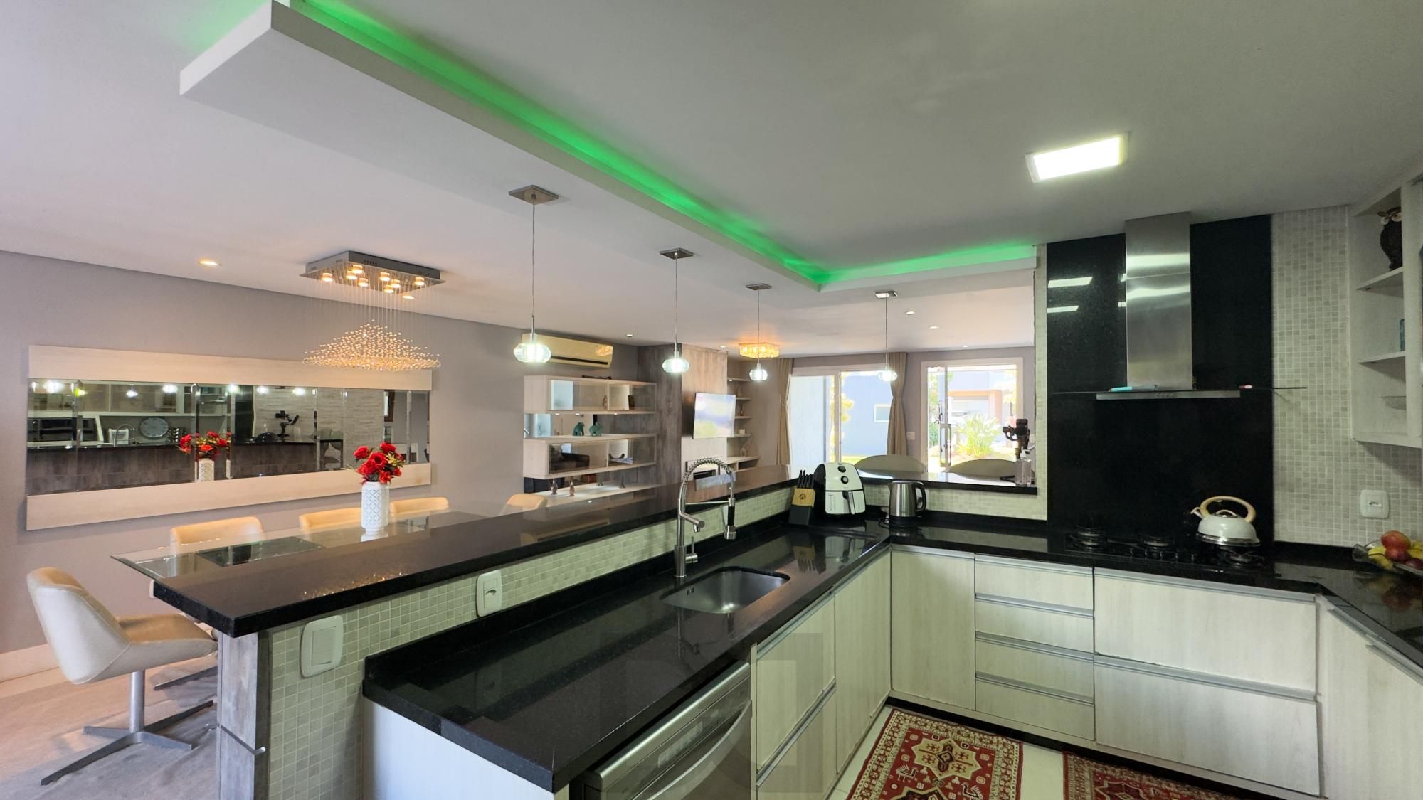 Casa em condomínio | Ecoville | 3Dorm | Spa Privativo — foto 18