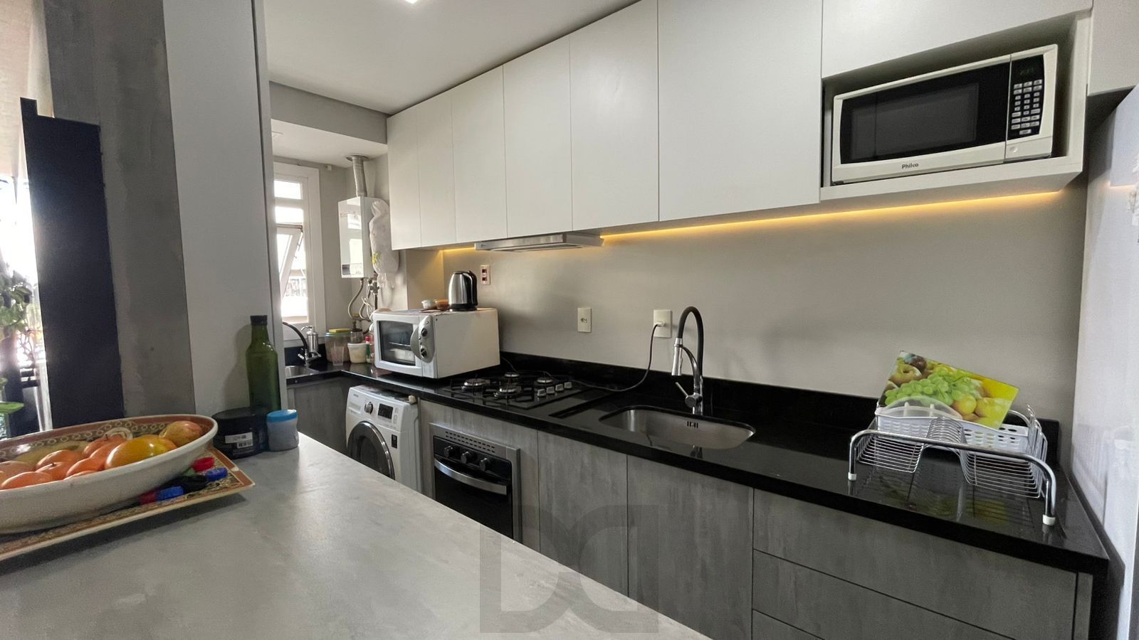 Apartamento Semi-mobiliado com Suíte no São Sebastião — foto 2